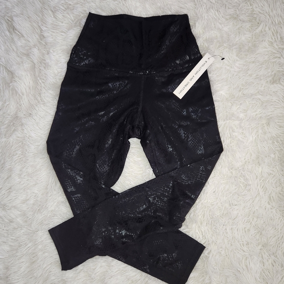 Pants - NWT High Waisted Ankle Leggings S